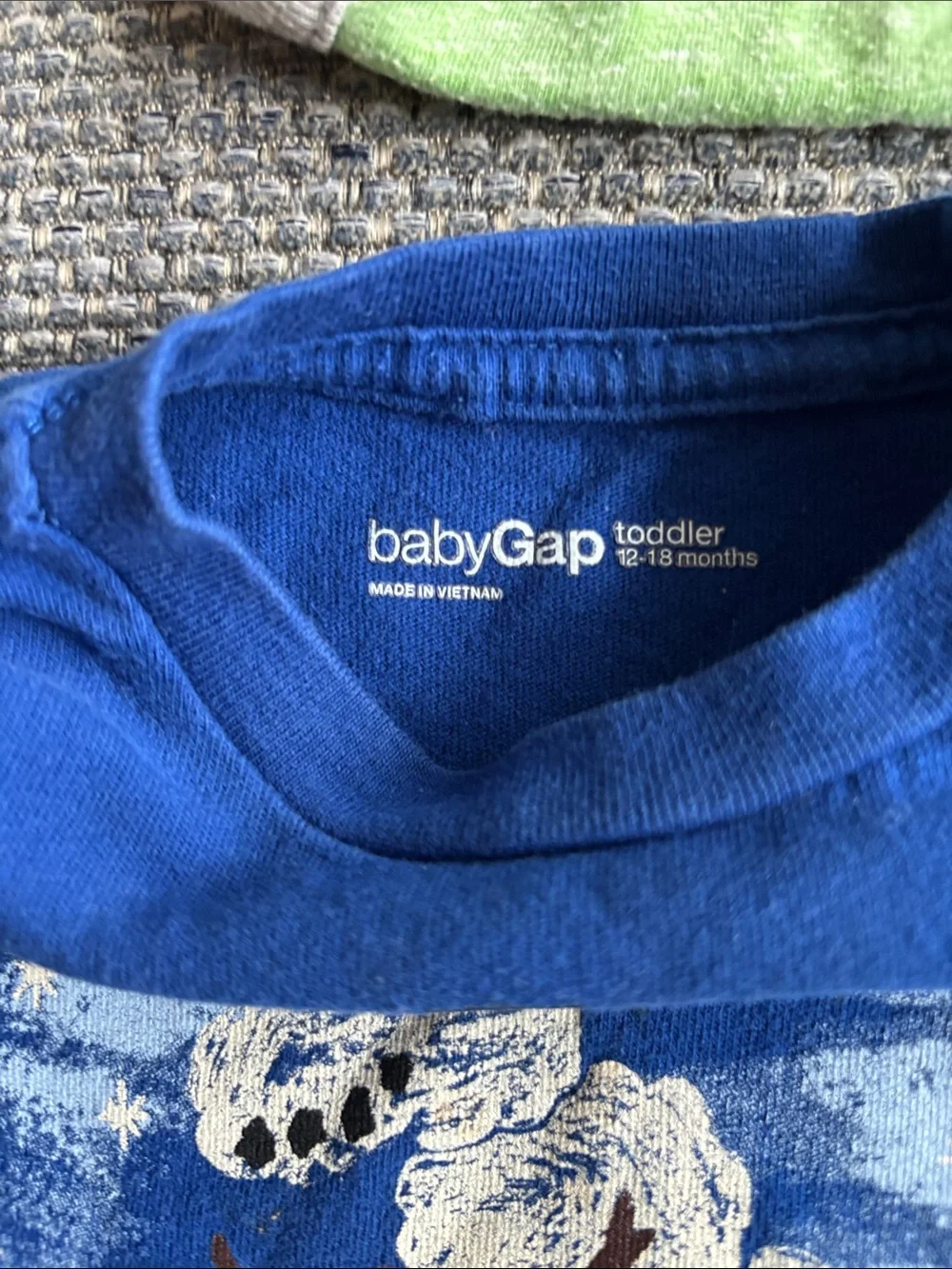 Gap Kids 3-Pc. Bundle | Blue Romper, Grn LS Onesie, Blue LS Dino Tee | Sz 12-18M